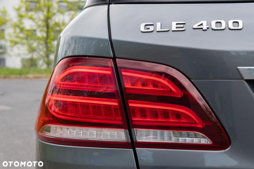 Mercedes-Benz GLE 400 4-Matic 9G-TRONIC - 39