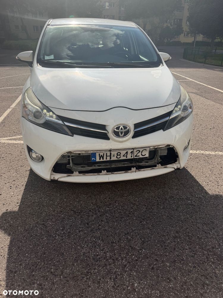 Toyota Verso 1.6 - 5