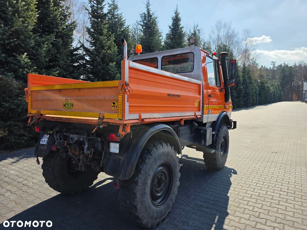 Unimog Mercedes Unimog U 1400 - 38
