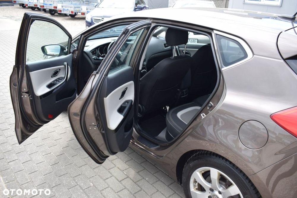 Kia Ceed - 20
