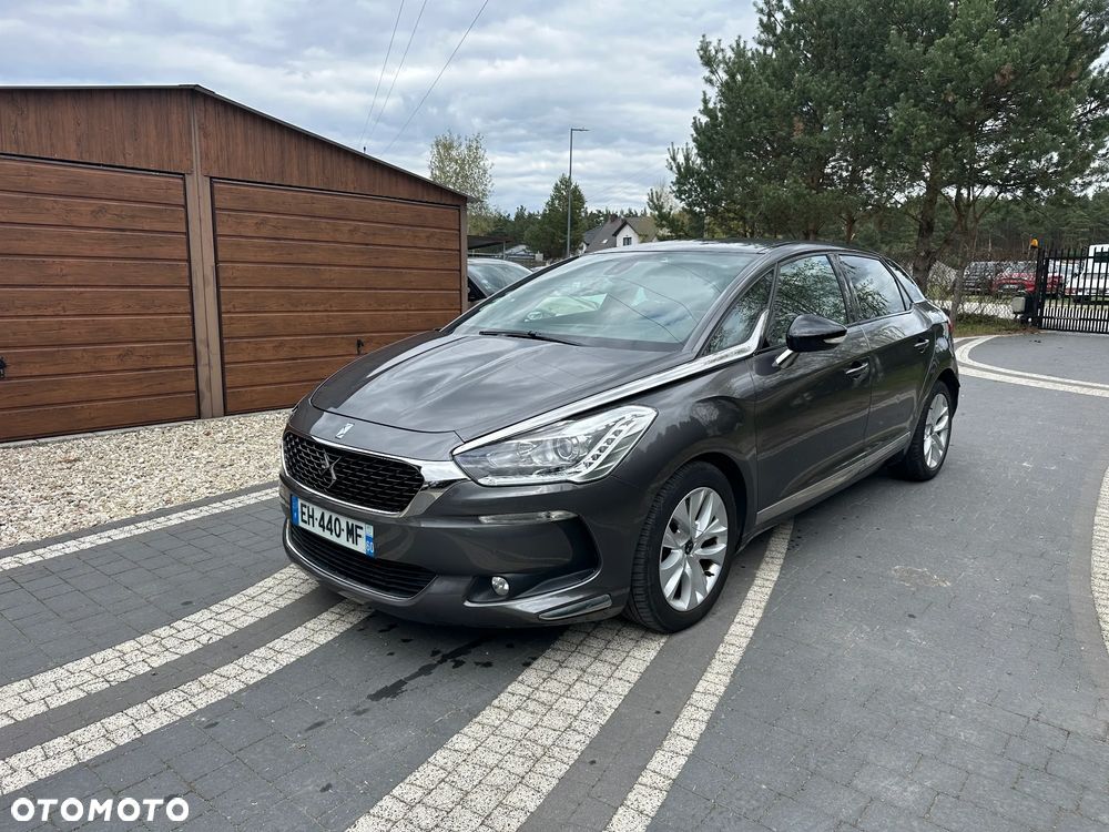 DS Automobiles DS 5 - 9