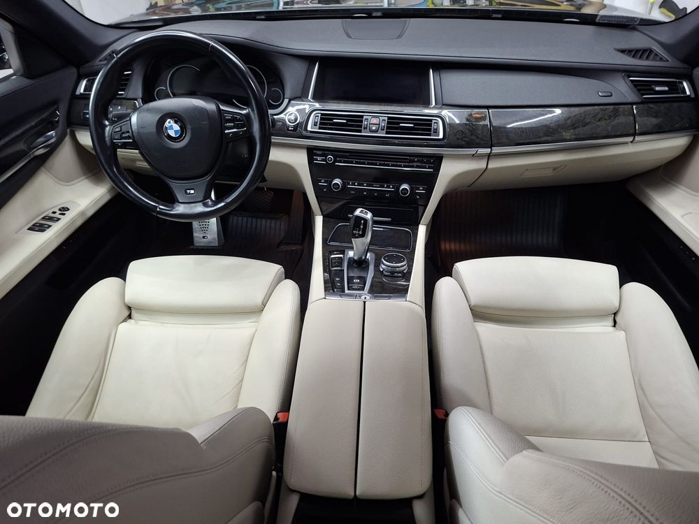 BMW Seria 7 - 5