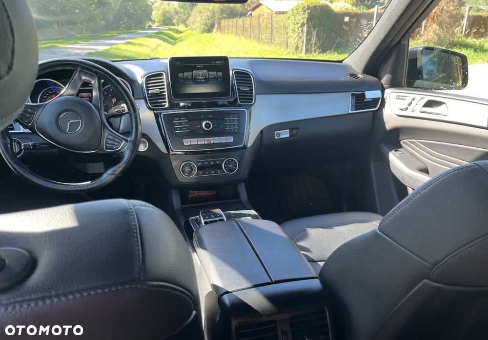 Mercedes-Benz GLE 400 4-Matic 7G-TRONIC - 17