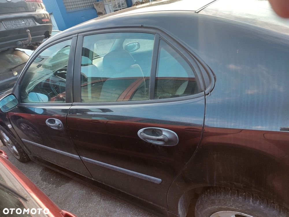 Saab 93 2004r. drzwi przednie lewe