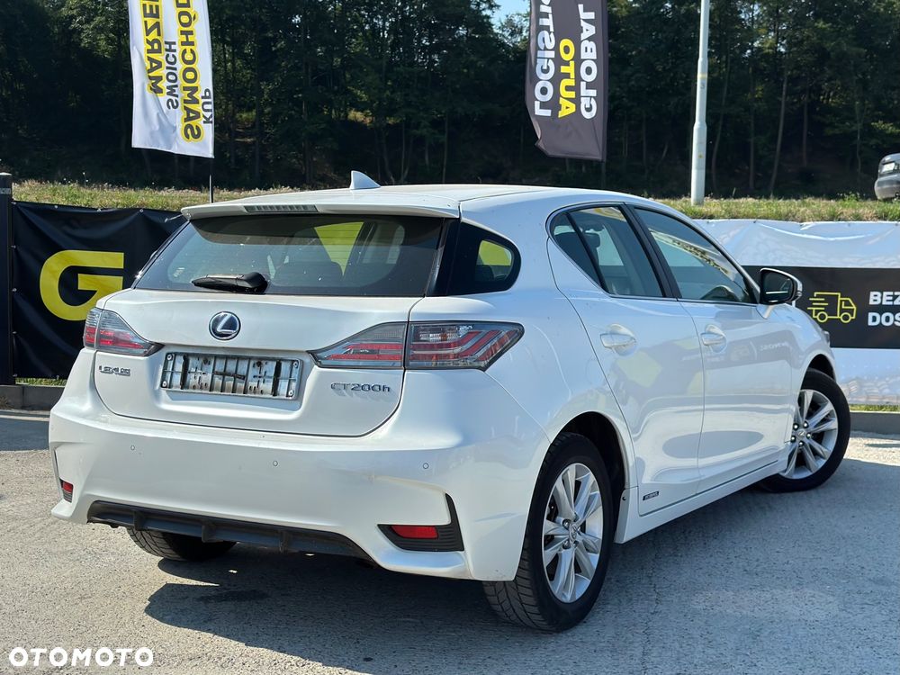 Lexus CT - 5