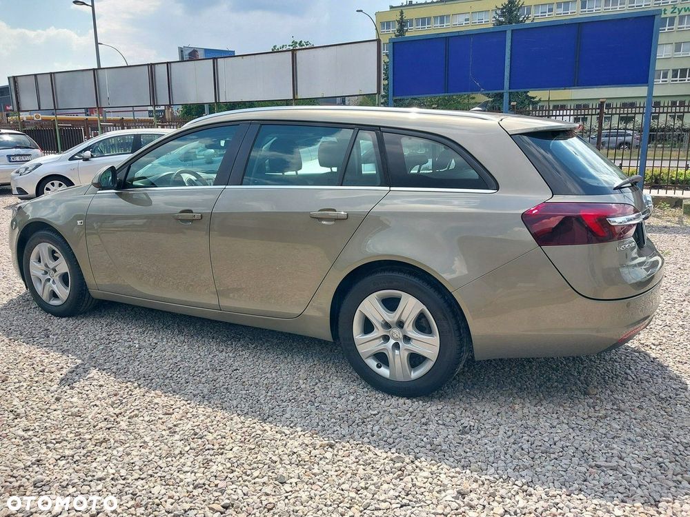 Opel Insignia - 8