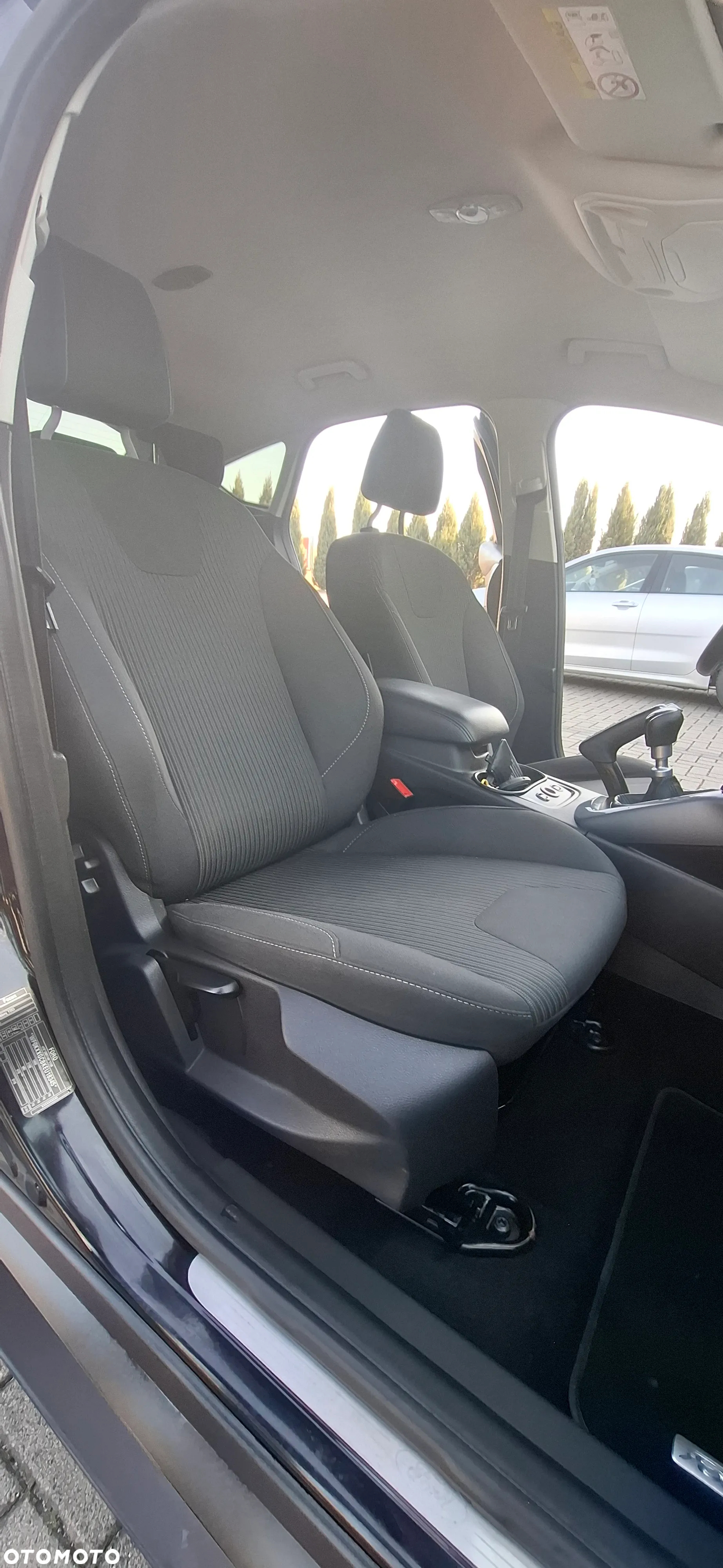 Ford Focus 1.6 TDCi DPF Titanium - 30