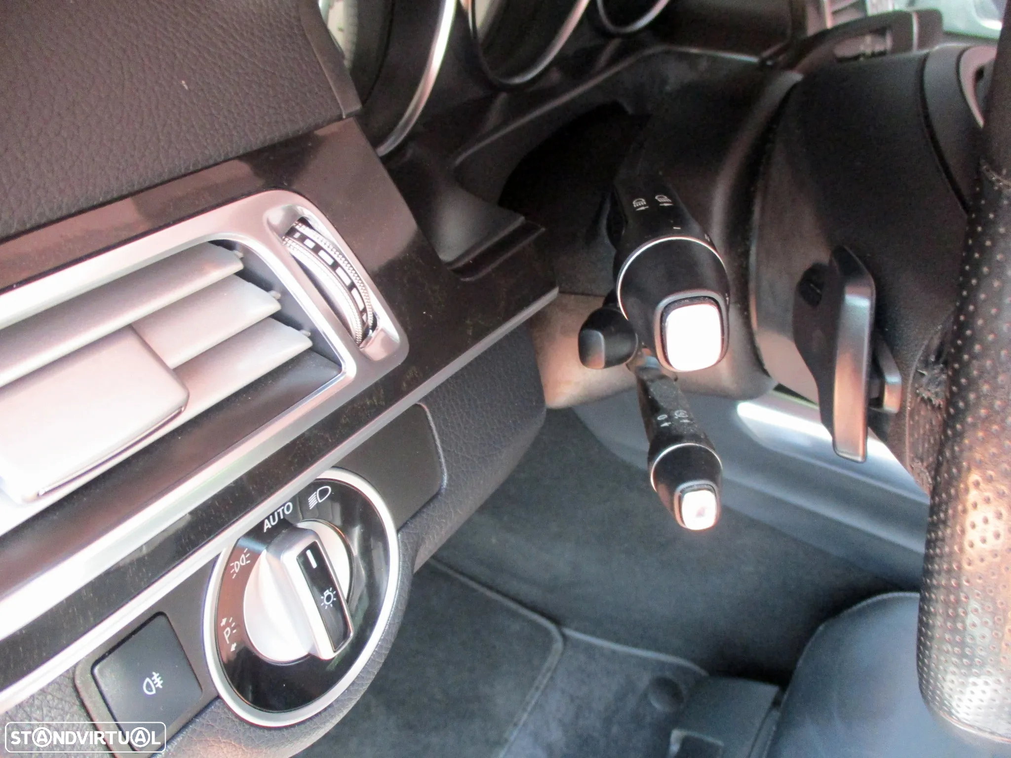 Mercedes-Benz E 220 CDi Avantgarde BlueEfficiency Auto. - 15