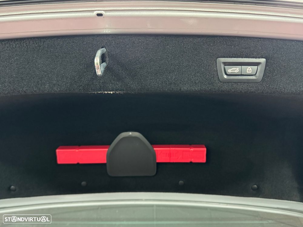 BMW 740 d xDrive Pack M Auto - 17