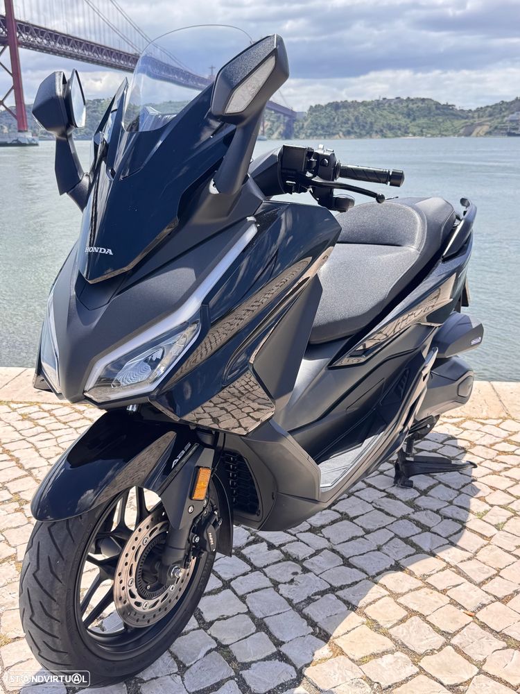 Honda Forza - 12