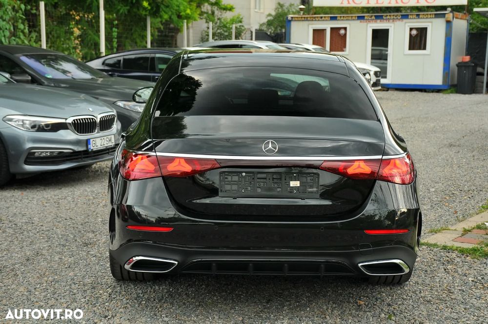 Mercedes-Benz E 200 9G-TRONIC Edition AMG Line - 9