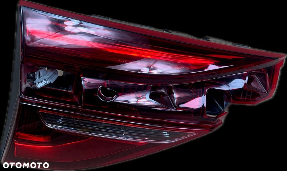 O5 BUICK ENCLAVE II 2017 - LAMPA TYŁ LEWA W KLAPĘ 84317694 - 1