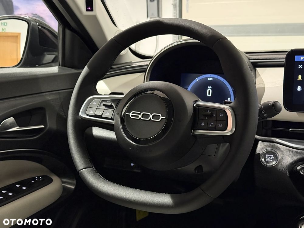 Fiat 600 1.2 Turbo La Prima eDCT - 15