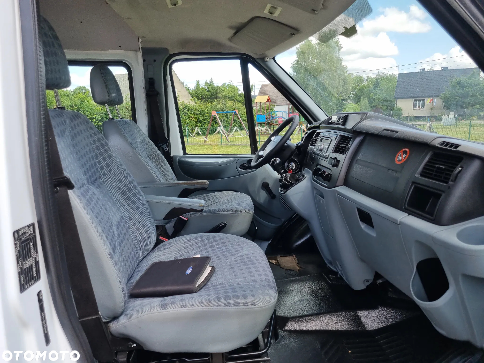 Ford Transit - 13