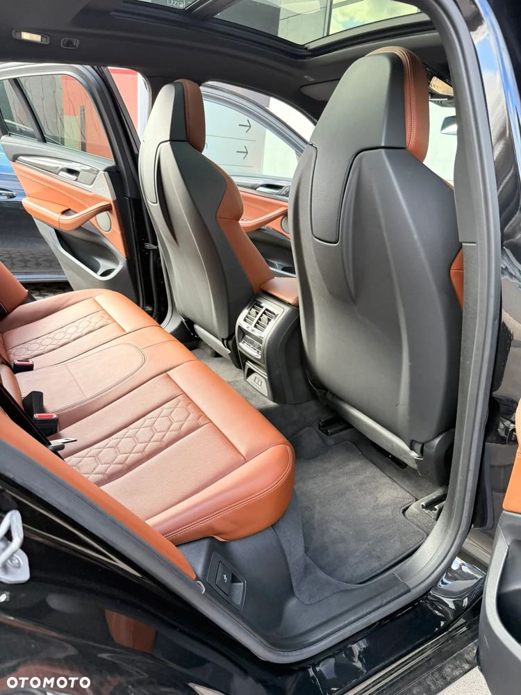 BMW X4 M Competition - 13