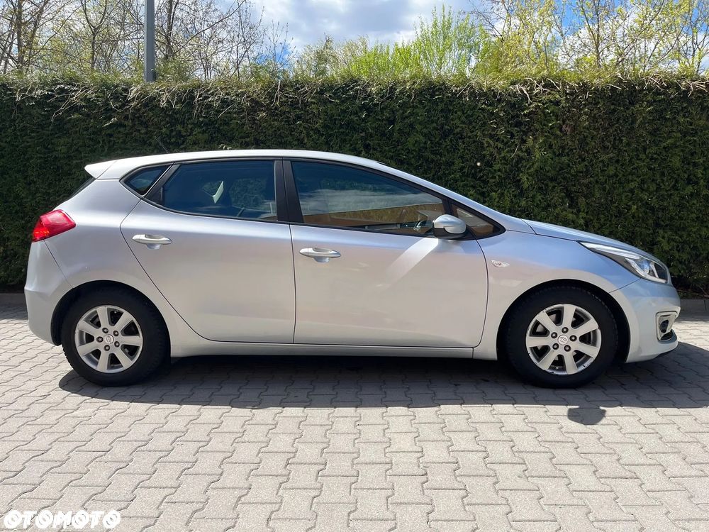 Kia Ceed - 5