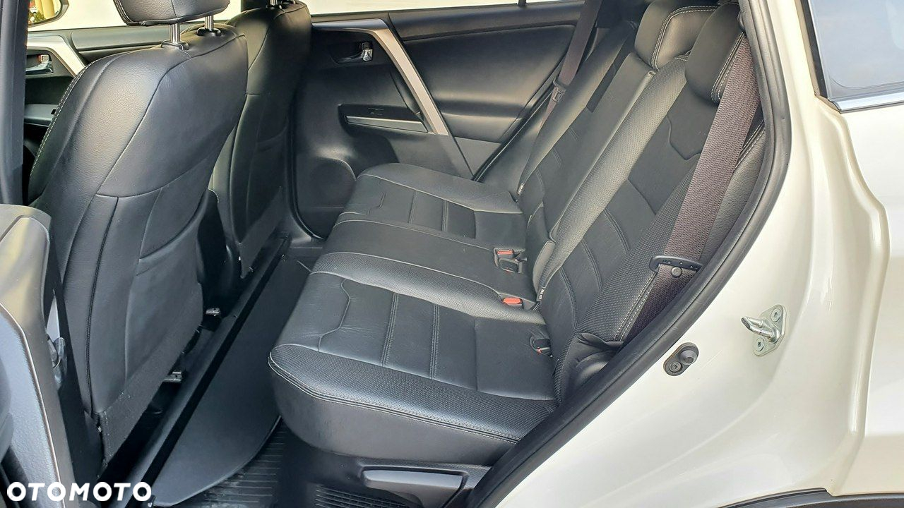Toyota RAV4 - 19