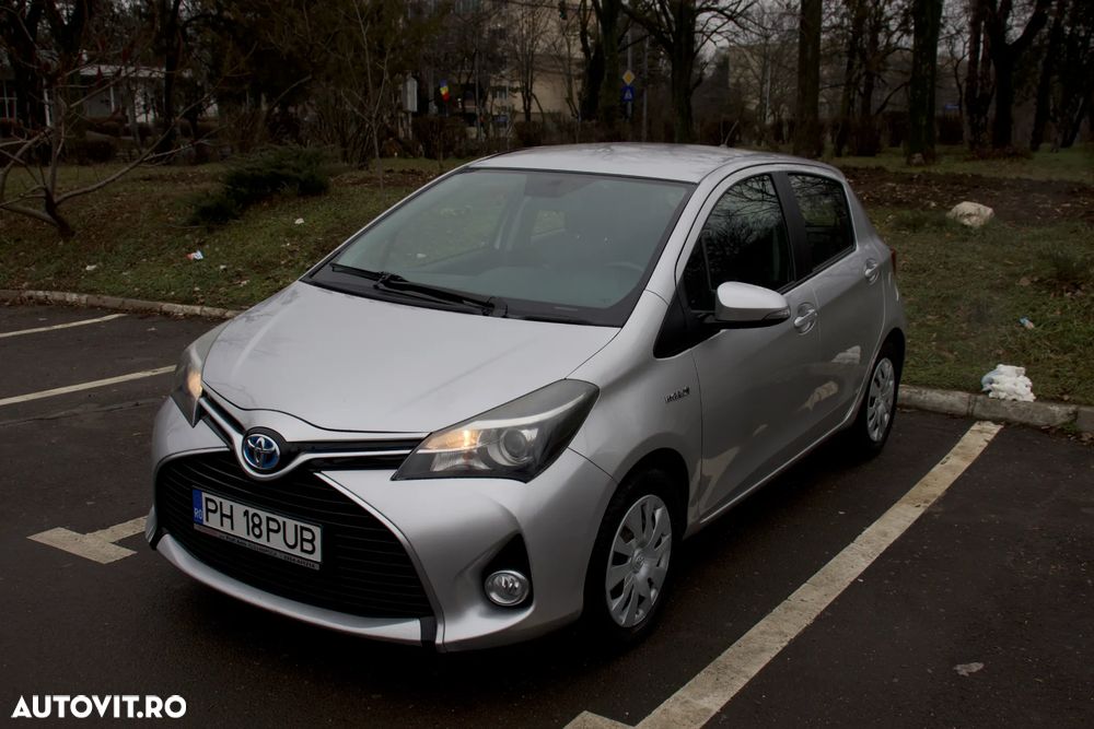 Toyota Yaris - 1
