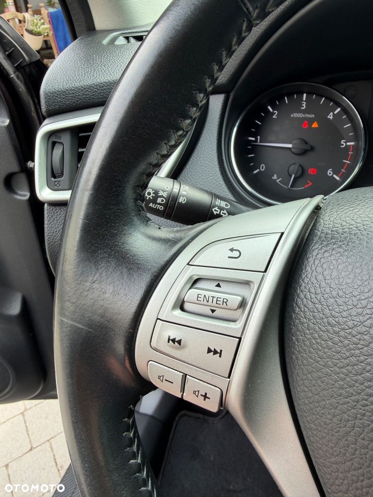 Nissan Qashqai 1.6 DCi Tekna+ - 15