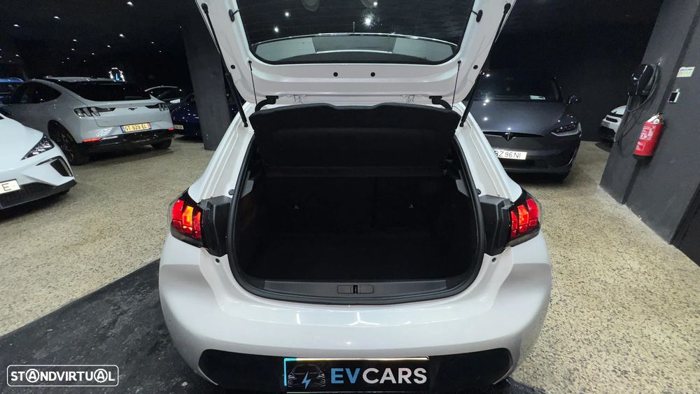 Peugeot e-208 Active Pack - 15