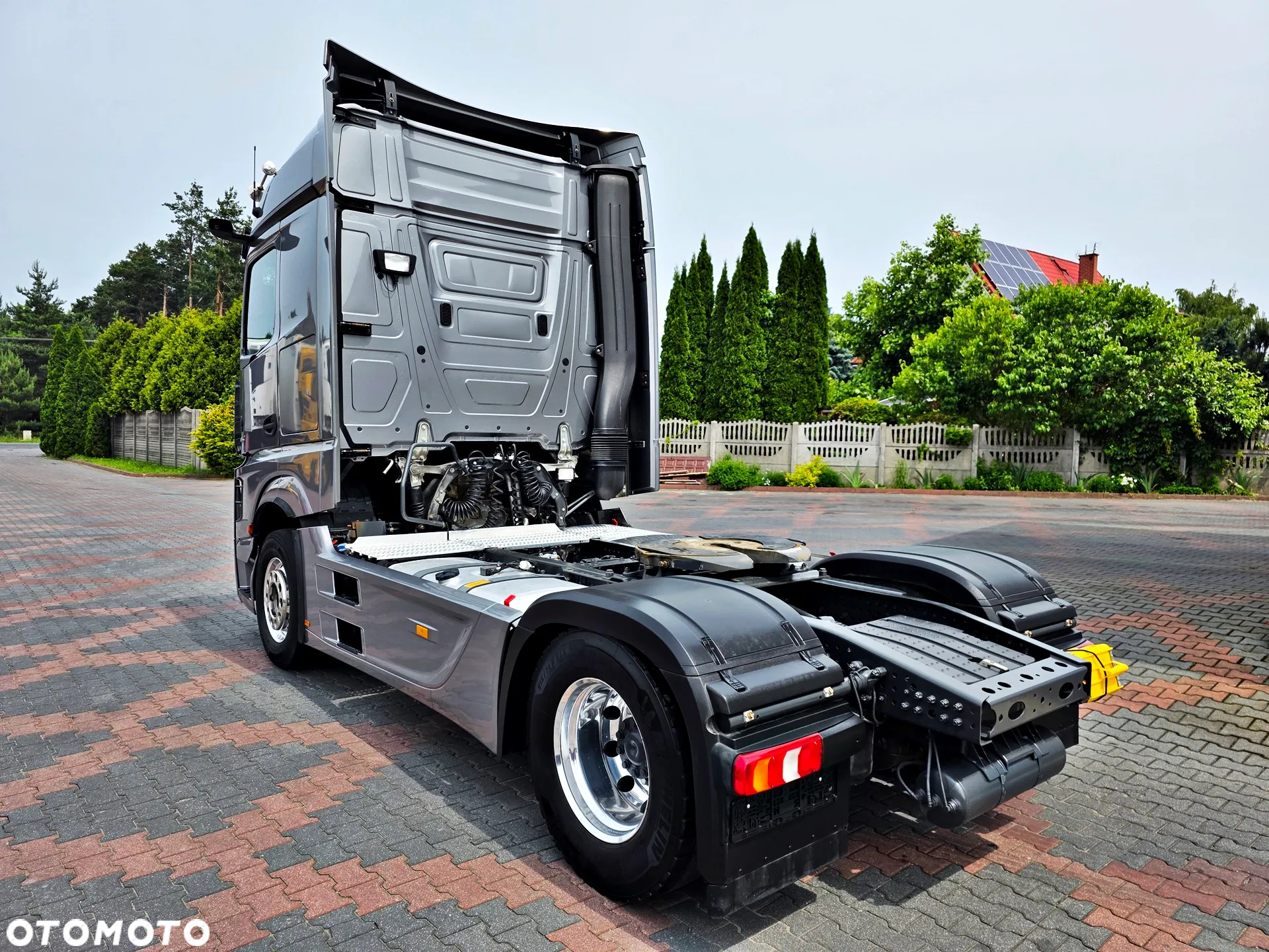 Mercedes-Benz ACTROS 1842 MP5 / Metalik / 263 000 km / Standard 315/70/22.5 - 5