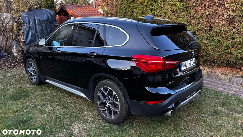 BMW X1 xDrive25i xLine sport - 3