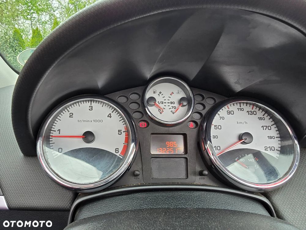 Peugeot 207 120 Premium - 8