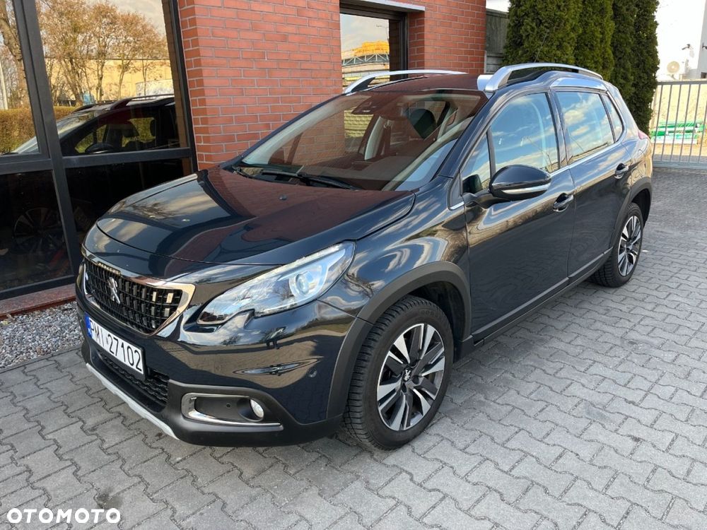 Peugeot 2008 1.2 Pure Tech GPF Allure S&S EAT6 - 1