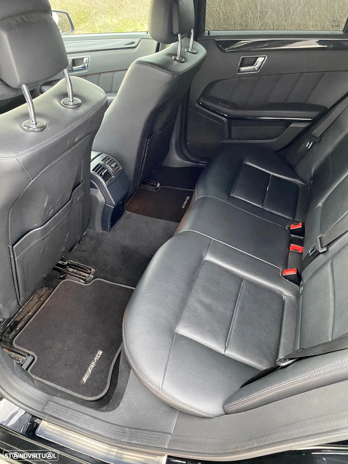 Mercedes-Benz E 220 CDi Avantgarde - 13