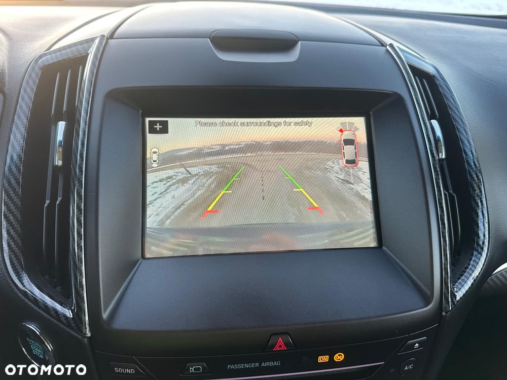 Ford Edge 2.0 TDCi Bi-Turbo 4x4 ST-LINE - 24