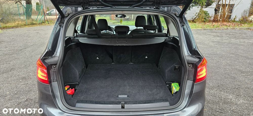 BMW Seria 2 216d Advantage - 15