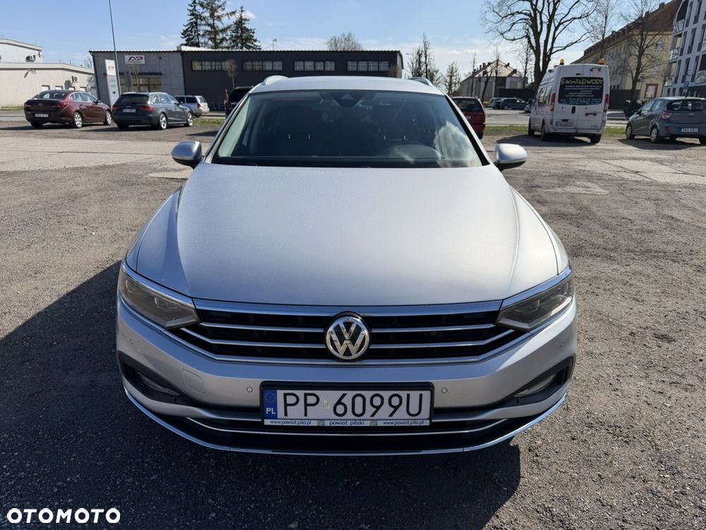 Volkswagen Passat - 3