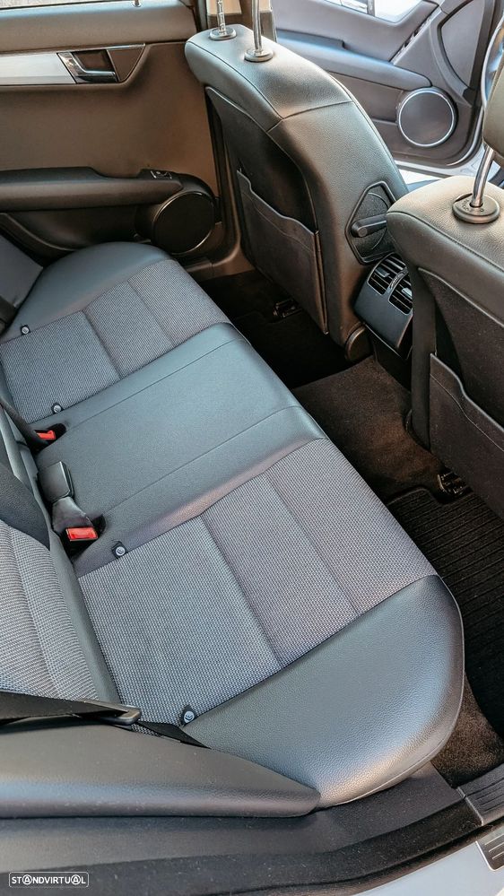 Mercedes-Benz C 220 CDI DPF BlueEFFICIENCY - 24