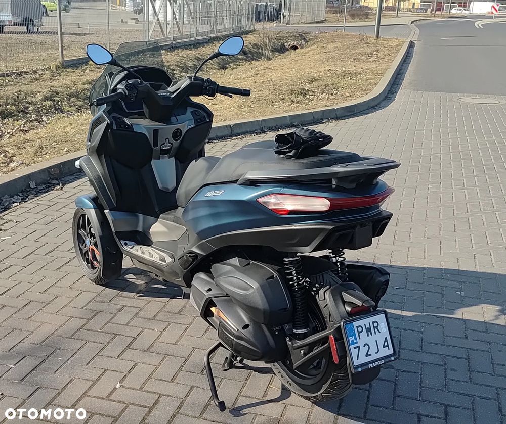 Piaggio MP-3 - 6