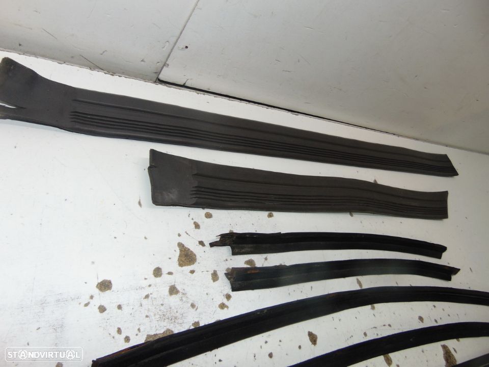 Renault 18 gts frisos das portas cromados e raspadores dos vidros - 3