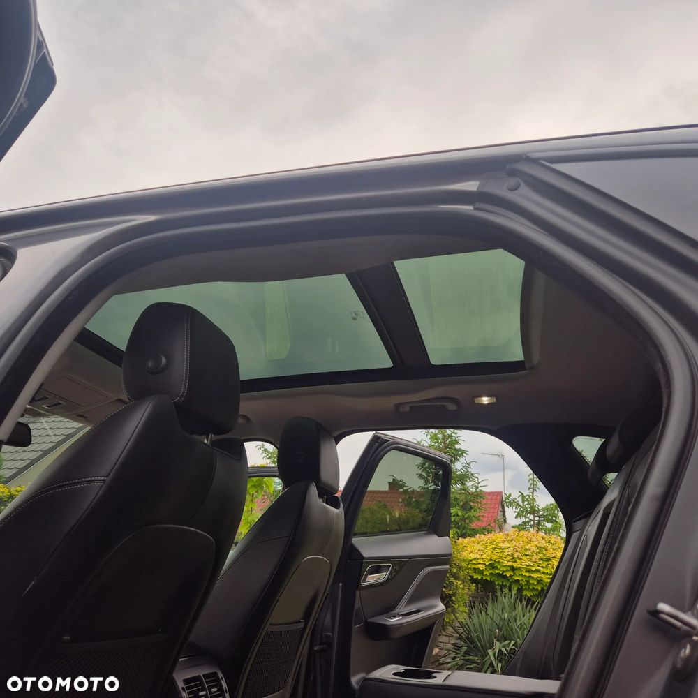 Jaguar F-Pace 20d AWD R-Sport - 10
