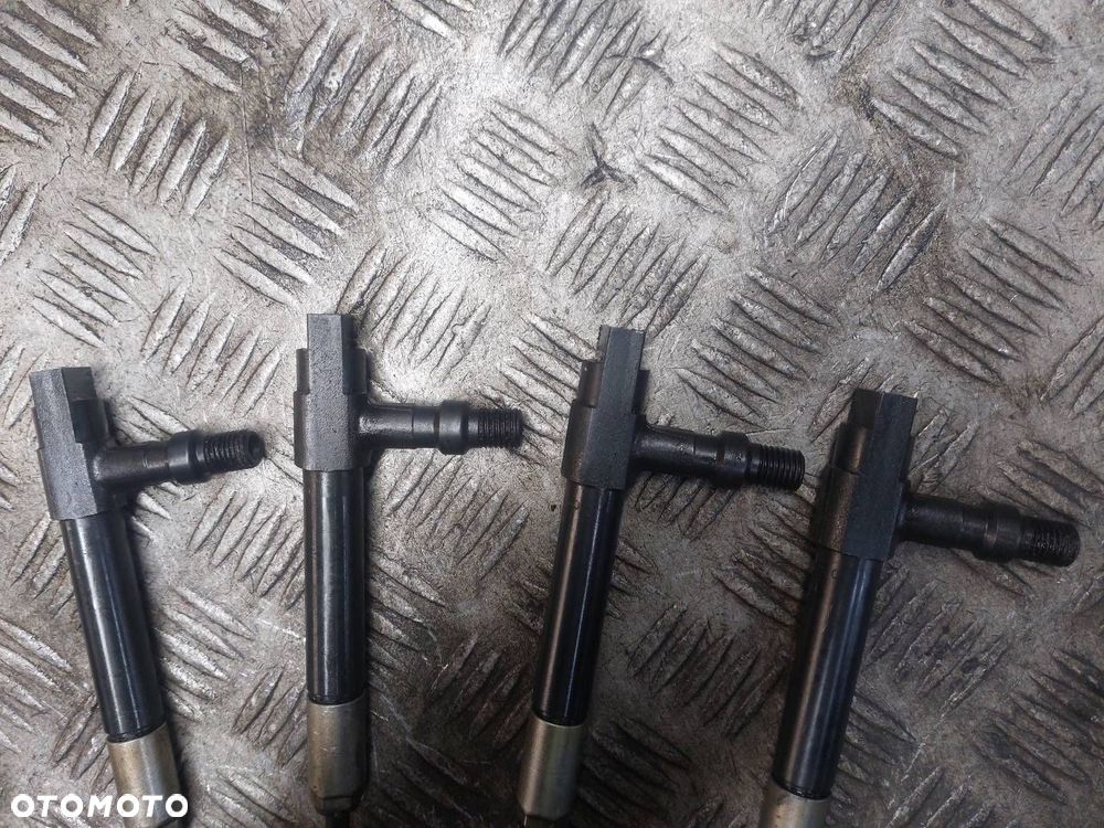 WTRYSK WTRYSKIWACZ KOMPLET MAZDA 323F BJ 2.0 TD - 3