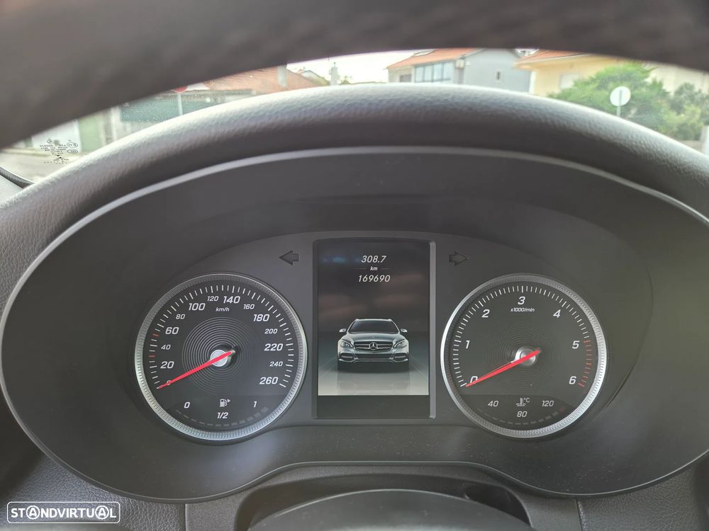 Mercedes-Benz C 220 BlueTEC Avantgarde - 5