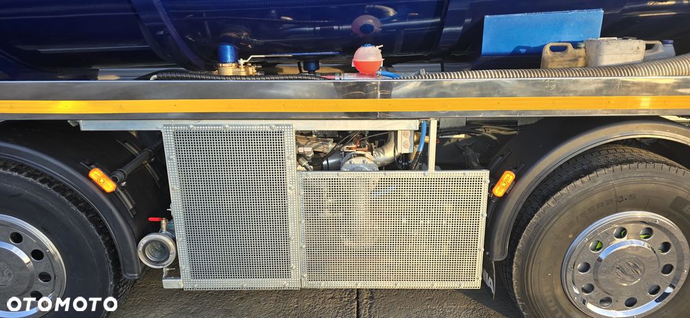 Scania R 490 10x4 asenizacyjny wuko cysterna zabudowa 2025r 32m3 - 18