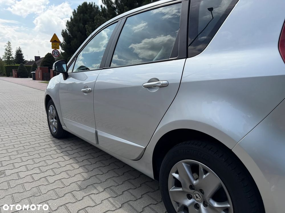 Renault Scenic - 19