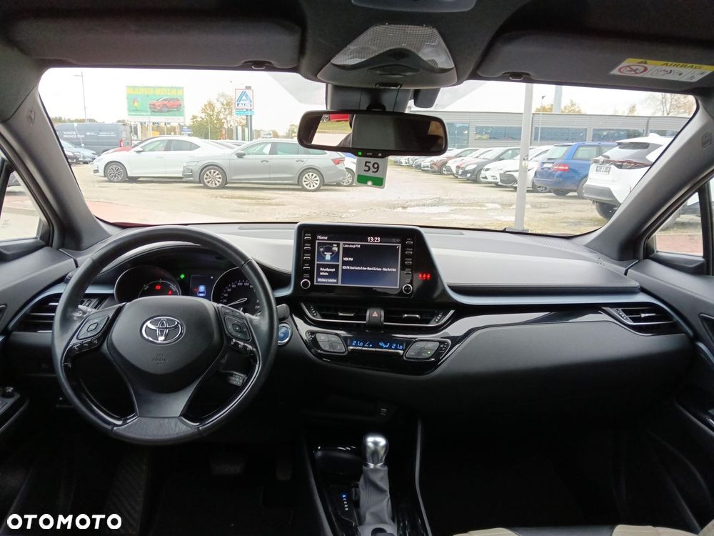 Toyota C-HR 1.8 Hybrid Selection - 2