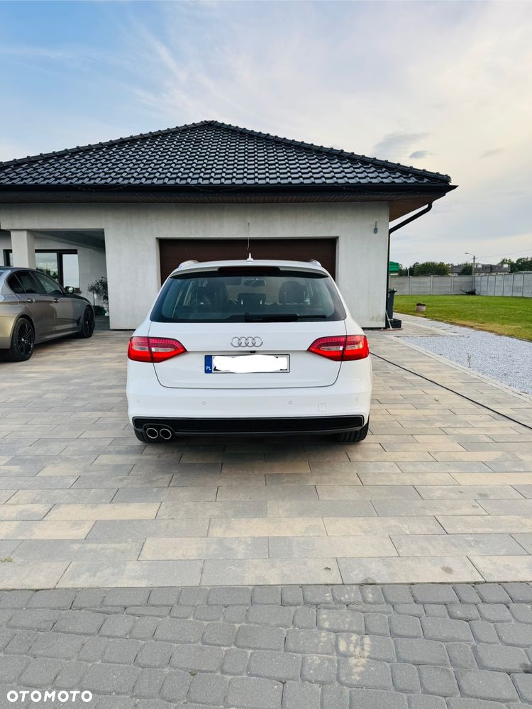 Audi A4 Avant 2.0 TDI DPF multitronic S line Sportpaket - 7