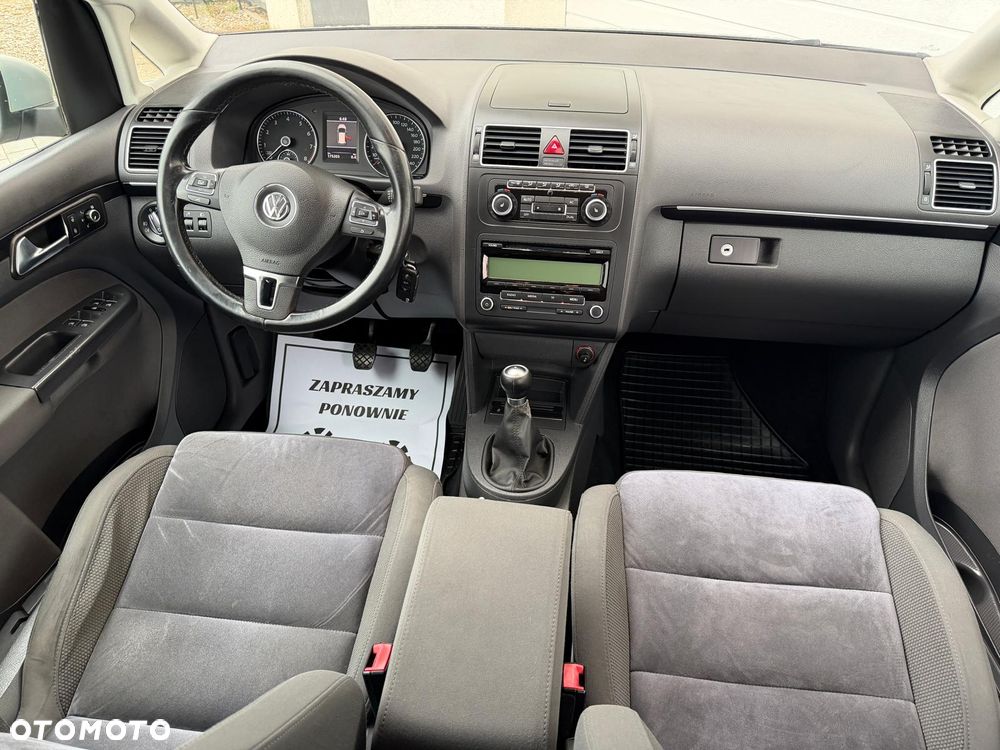 Volkswagen Touran 1.4 TSI Highline - 16