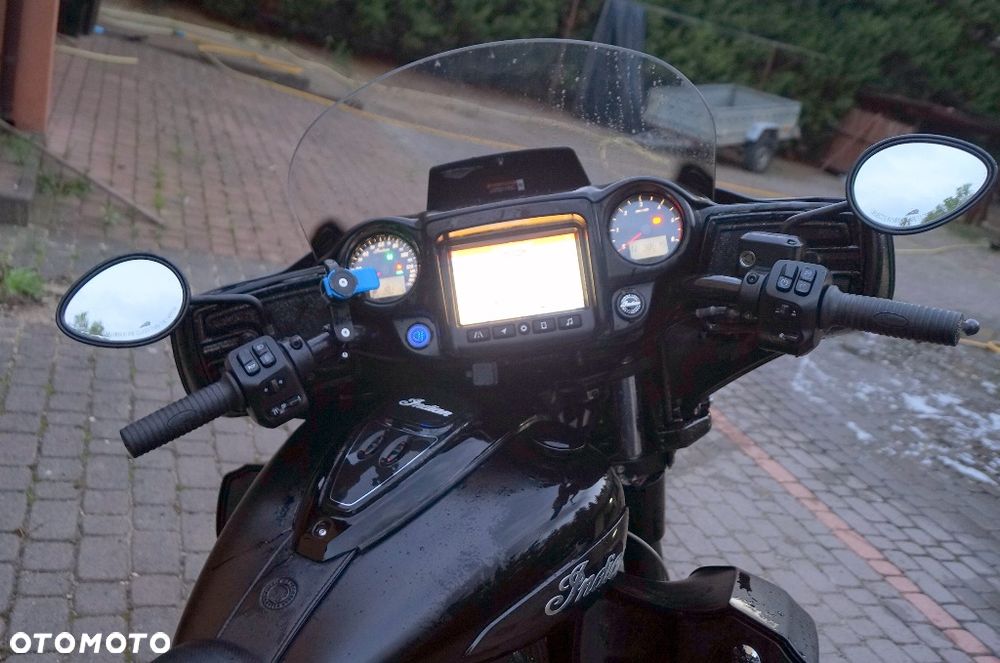 Indian Roadmaster - 24