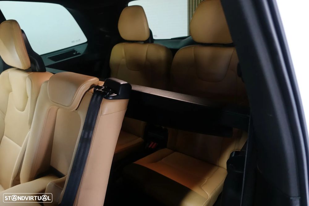 Volvo XC 90 2.0 D4 Inscription - 37