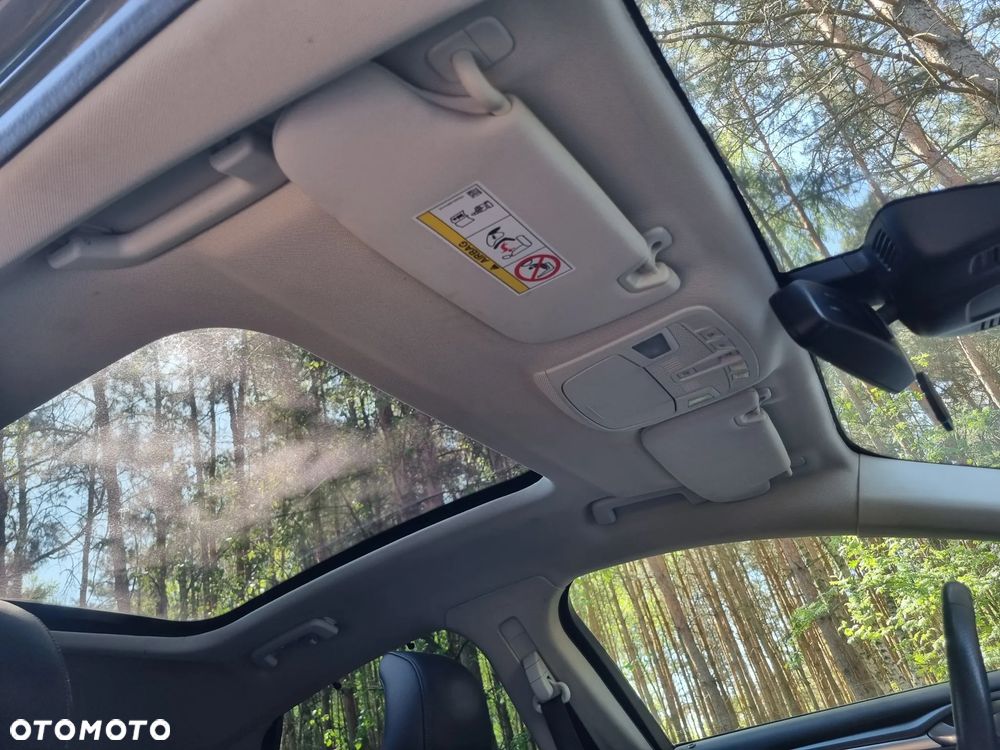 Ford Mondeo 2.0 TDCi Bi-Turbo Titanium PowerShift - 33