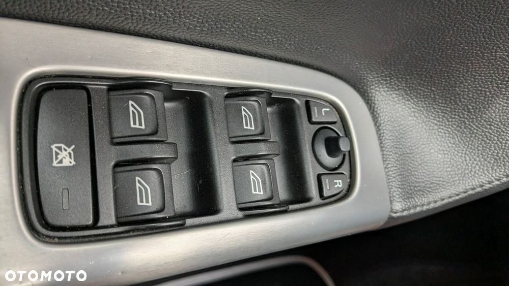Volvo S40 1.6D DPF DRIVe - 30