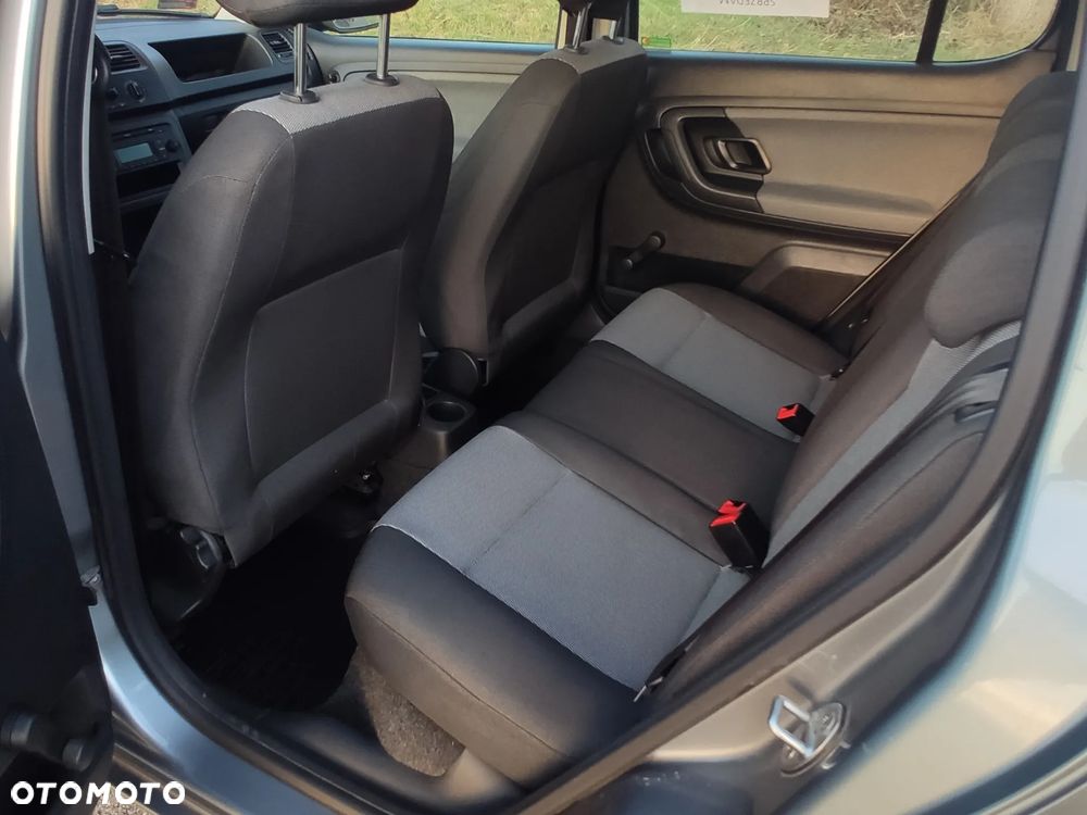 Skoda Fabia 1.2 TSI Active - 12