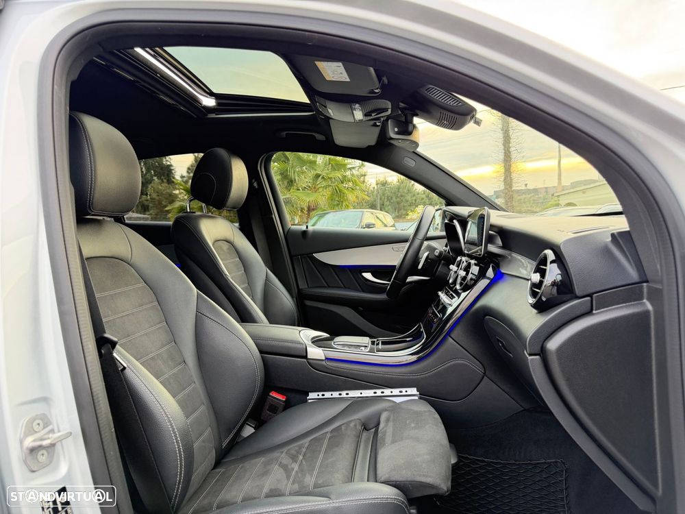 Mercedes-Benz GLC 300 e Coupé 4Matic - 51