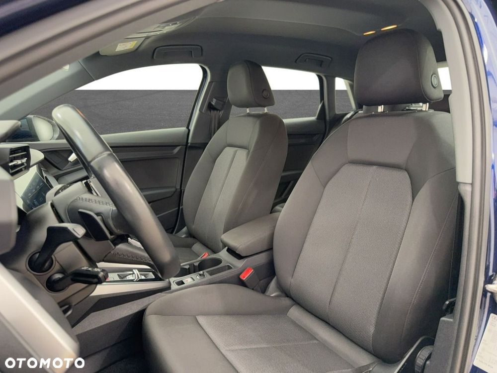 Audi A3 Sportback - 16